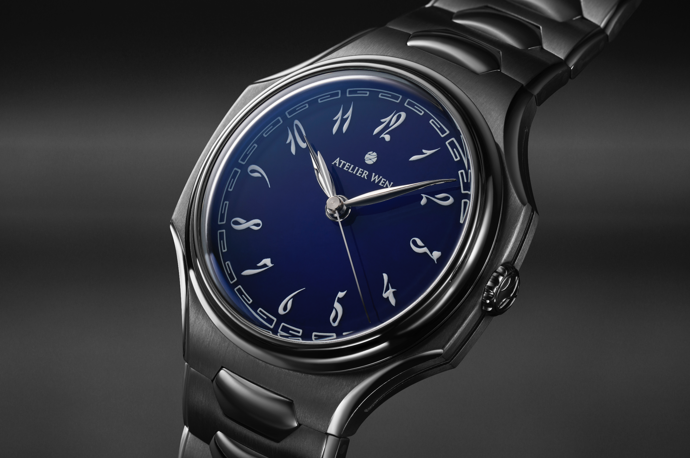 This Brand Just Took Their Watchmaking to a Whole New Level Full Tantalum Integrated Bracelet Watch